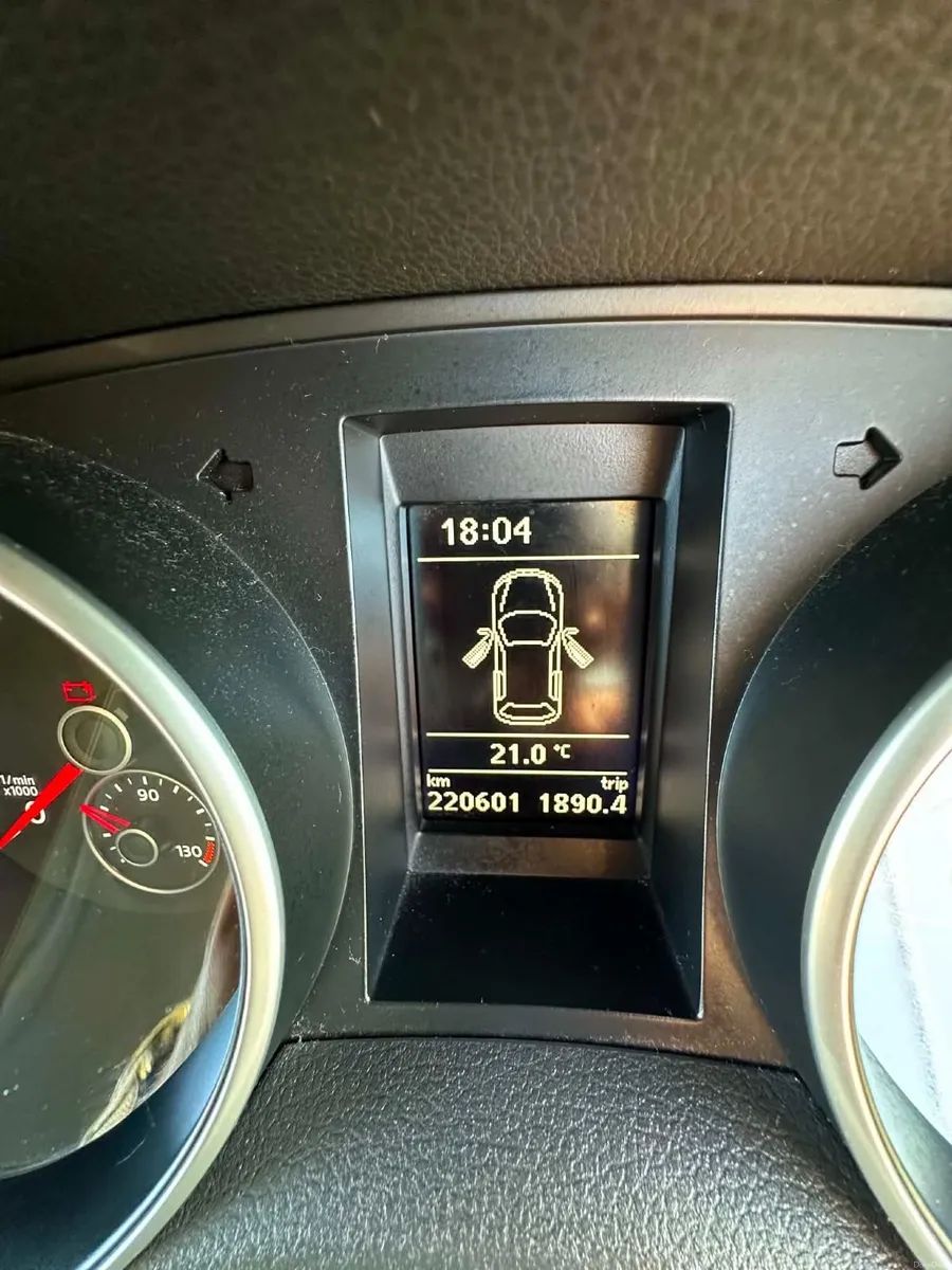 Volkswagen Golf 2012 - Image 3