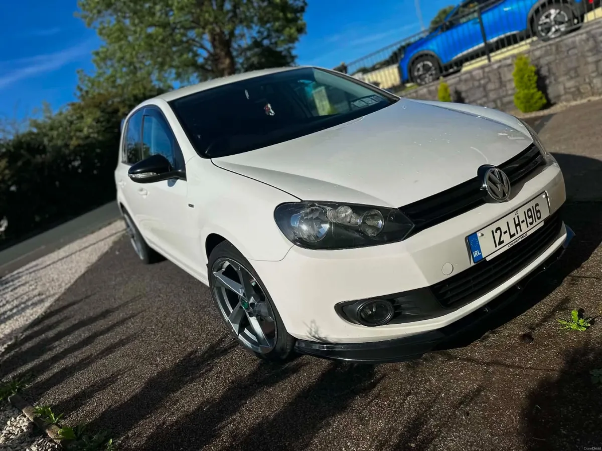 Volkswagen Golf 2012 - Image 4