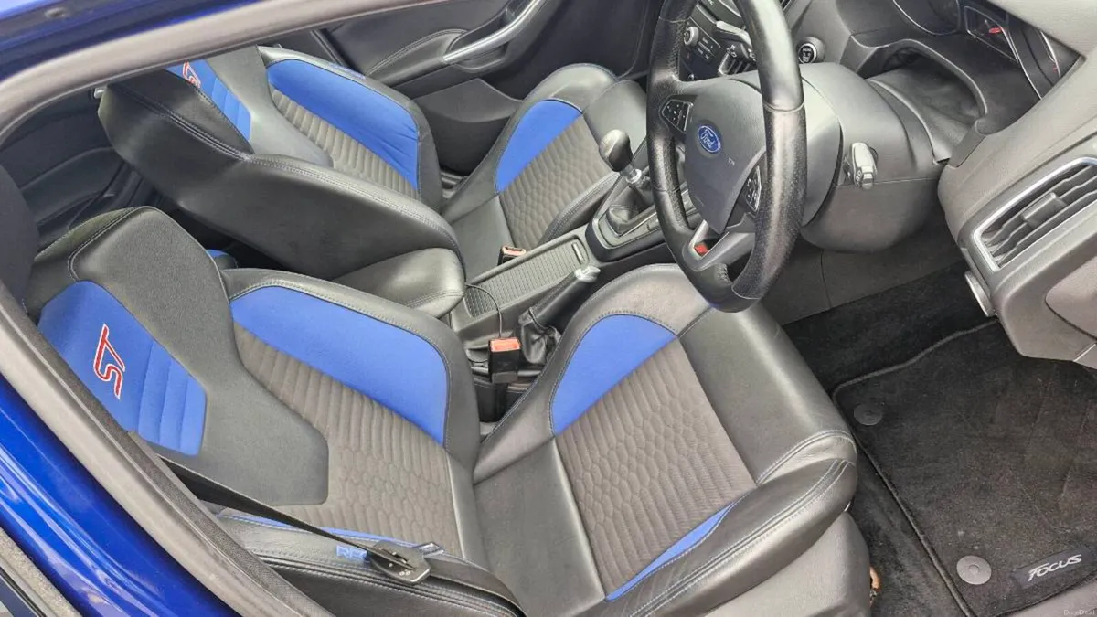 16 St spec focus - Image 2
