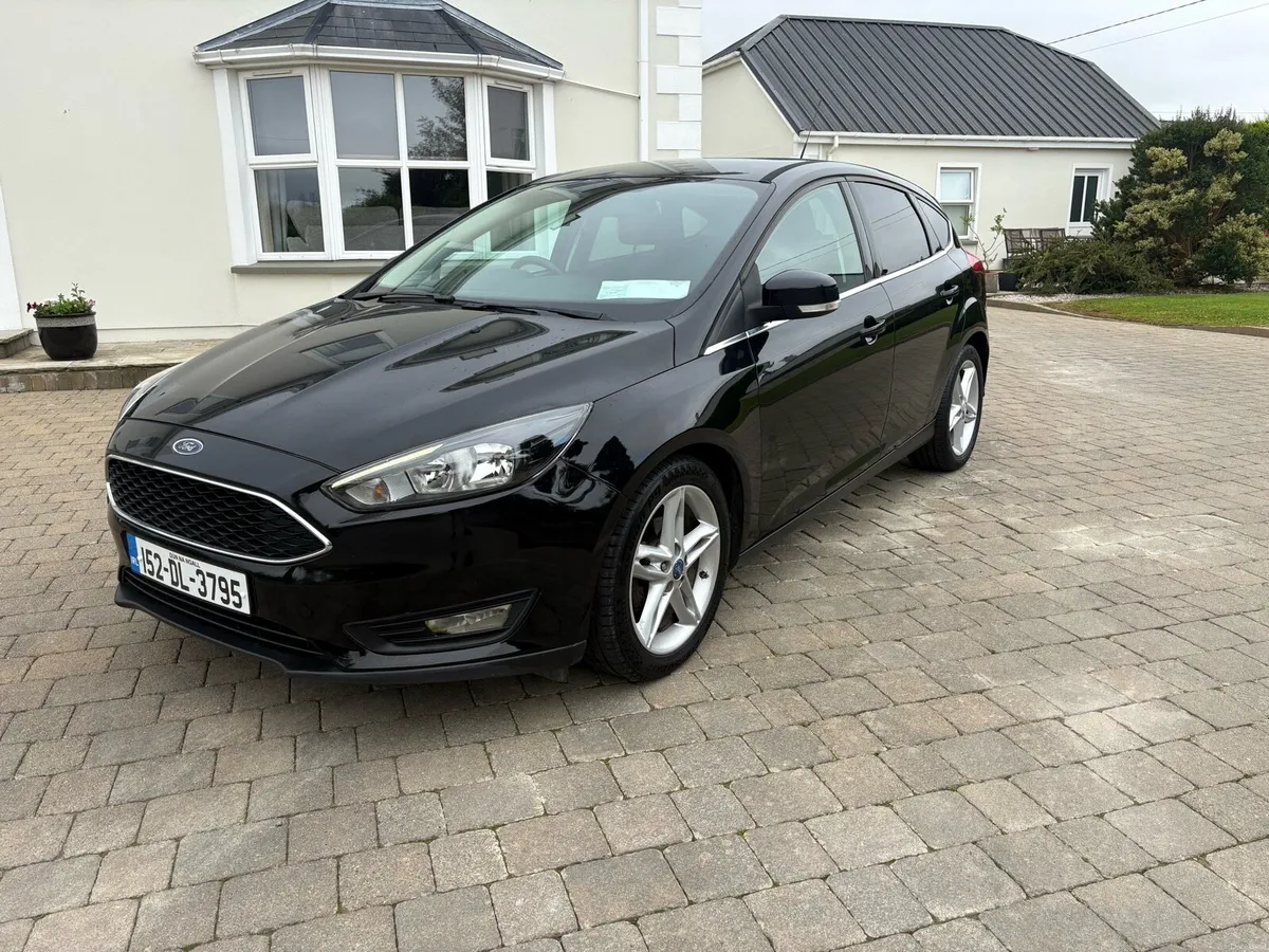 Ford Focus Zetec - Image 2