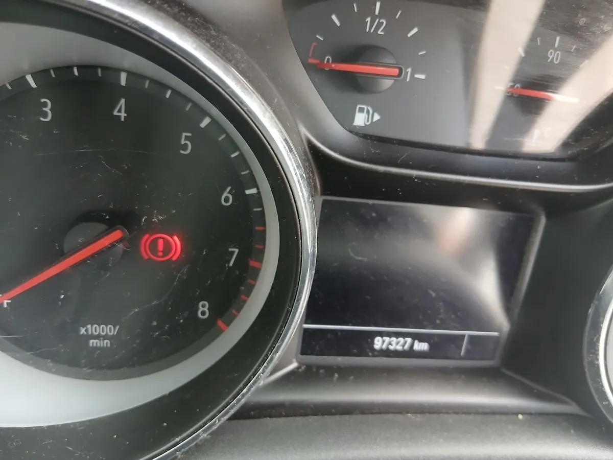 Opel Astra 2019 - Image 5