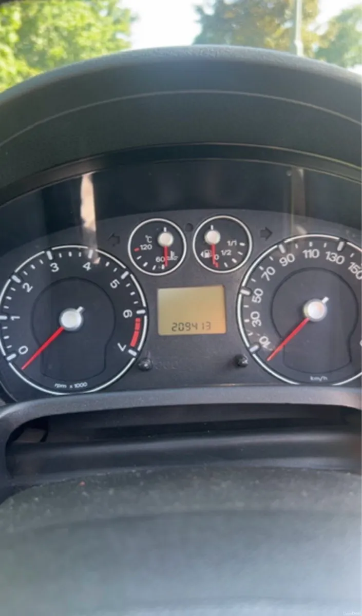 Ford Fiesta Mk6 1.25L Petrol - Image 3