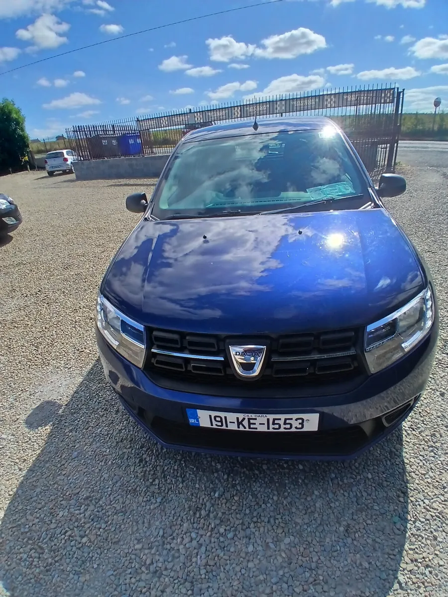 Dacia Sandero 2019 ultra low mileage - Image 3