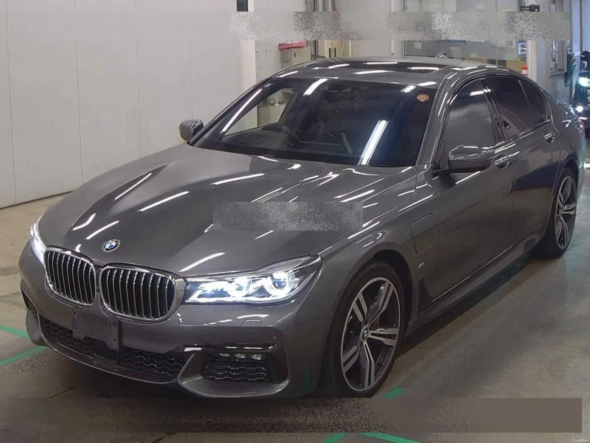 2018 BMW 740E Msport // ARRIVING SOON - Image 2