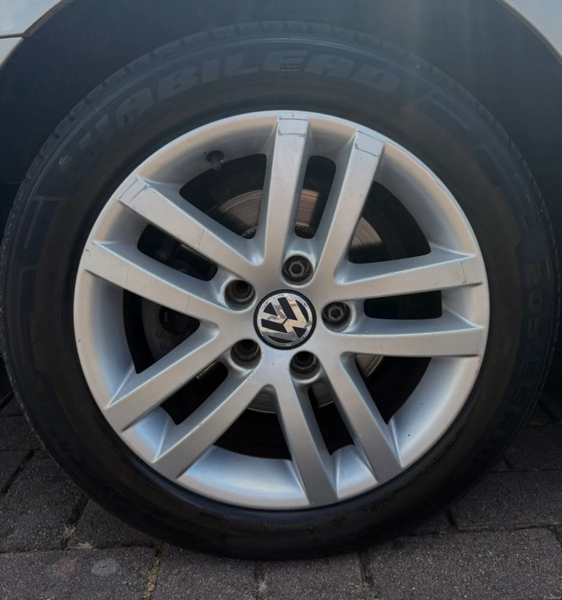Volkswagen Golf - Image 6