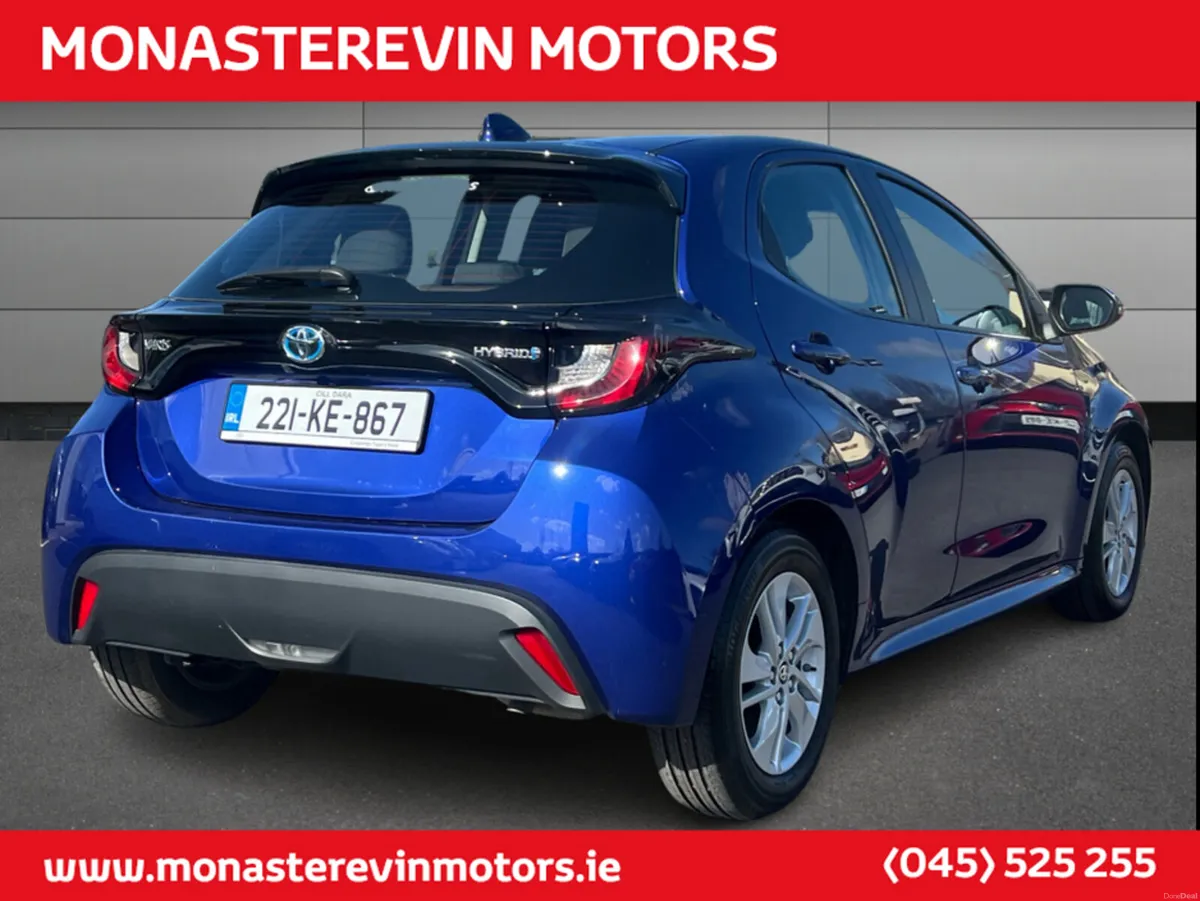 Toyota Yaris HYBRID LUNA 4DR AUTO - Image 4