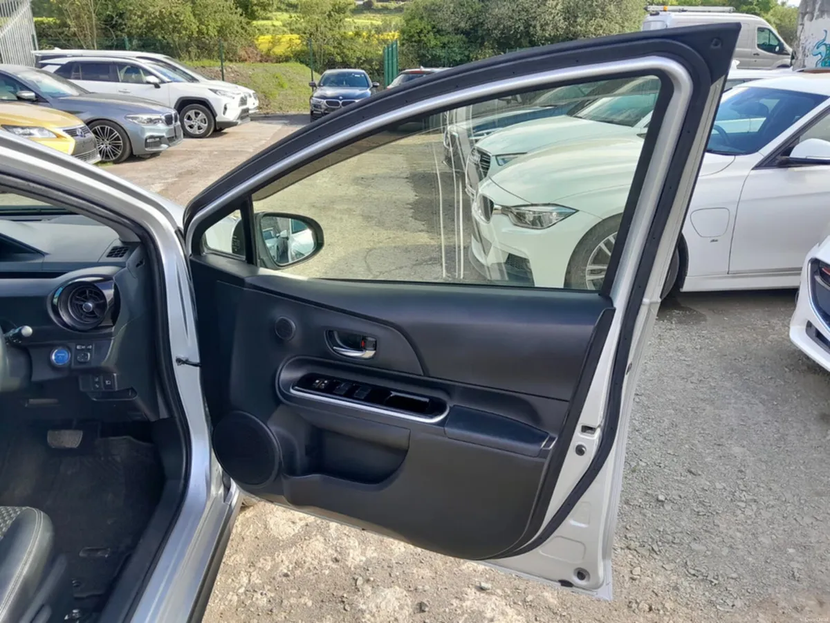 Toyota Aqua 1.5 Petrol Hybrid Automatic Low mileag - Image 5
