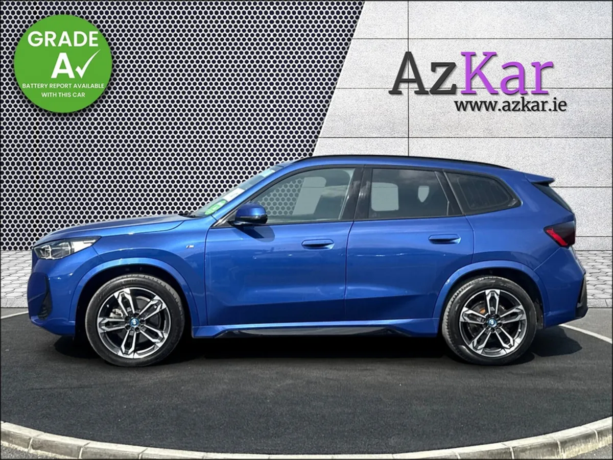 BMW iX1 2023  M-SPORT 30 X DRIVE 65KWH 268BHP - LO - Image 5