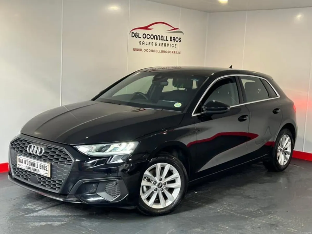 Audi A3 TECHNIK 30 TDI SPORTBACK - Image 3