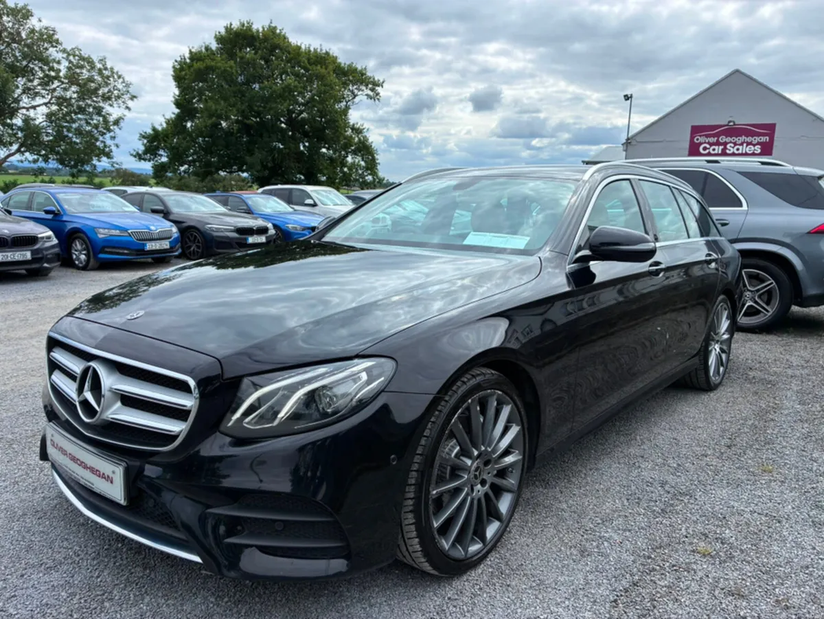 Mercedes-Benz E-Class (7 SEATER) E 220 D AUTO - Image 4
