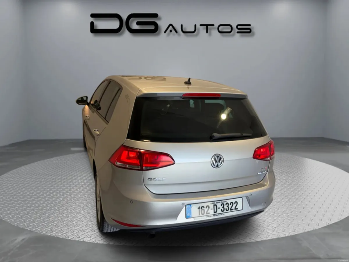 Volkswagen Golf LOUNGE - PANORAMIC ROOF- 110 5DR - Image 4