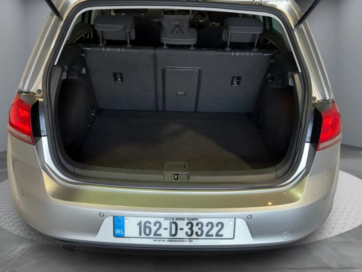 Volkswagen Golf LOUNGE - PANORAMIC ROOF- 110 5DR - Image 6