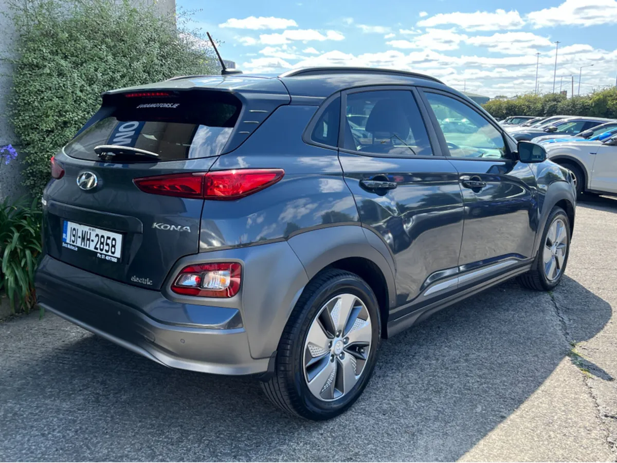 Hyundai KONA KAUAI ELECTRIC 64KWH //HIGH SPEC//LOW - Image 4
