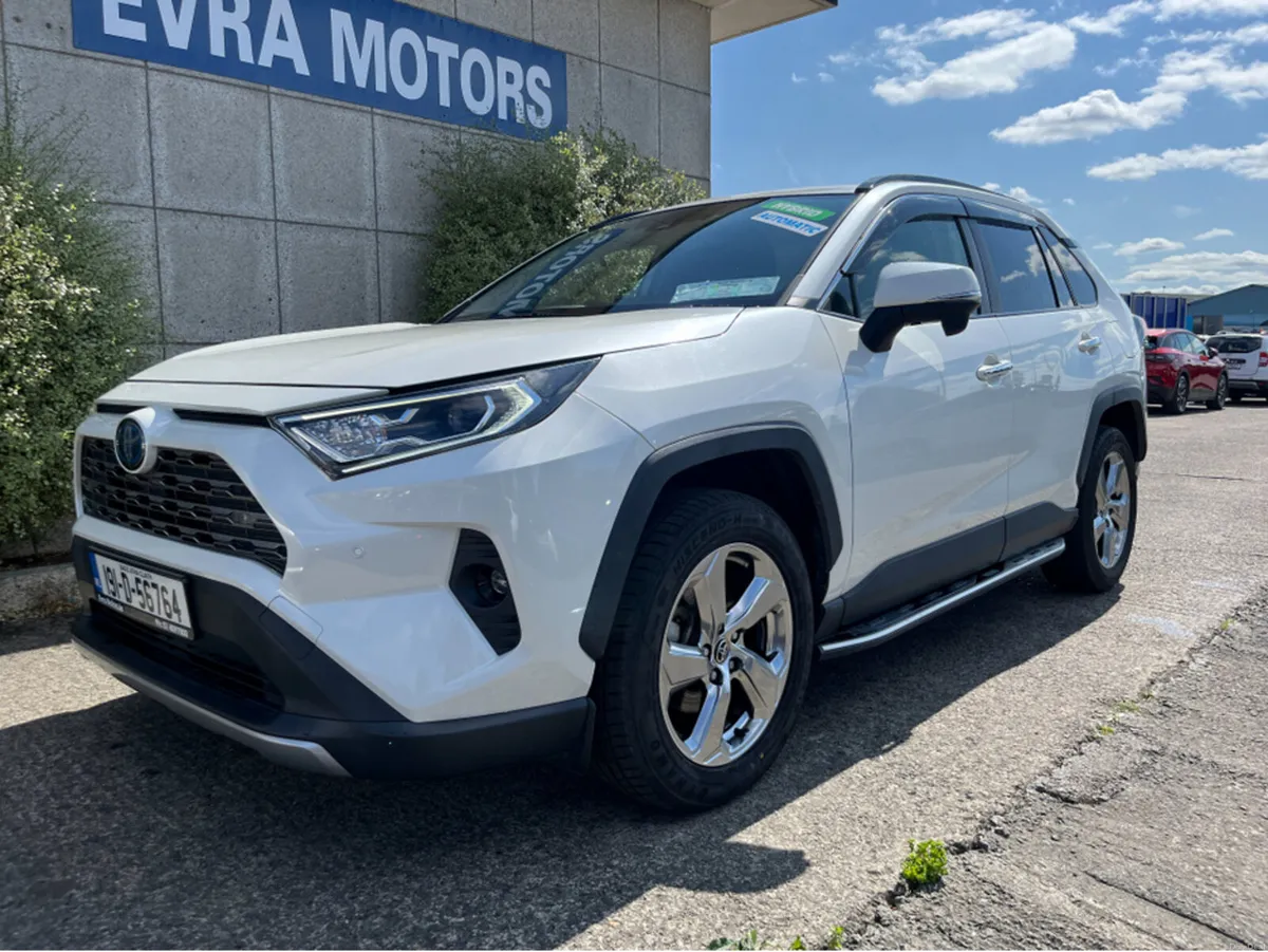 Toyota RAV4 G AUTOMATIC HYBRID 2.5 PETROL //LOW MI - Image 5
