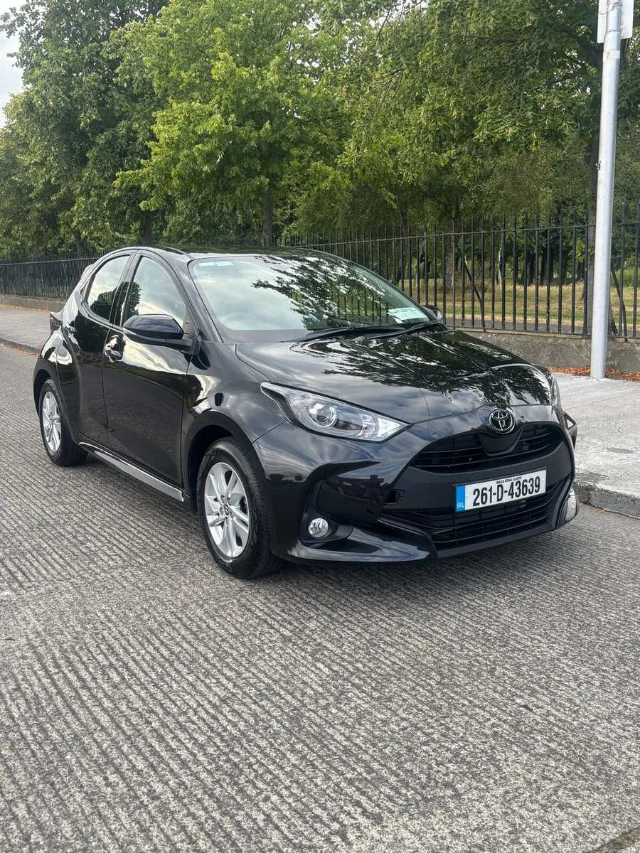 261 Toyota Yaris - Image 2