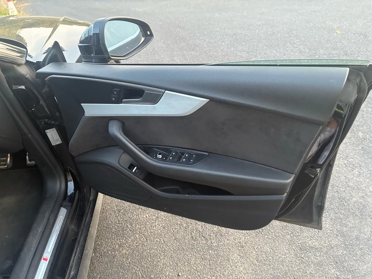 Audi A5 (172) S-line Quattro Black edition - Image 6
