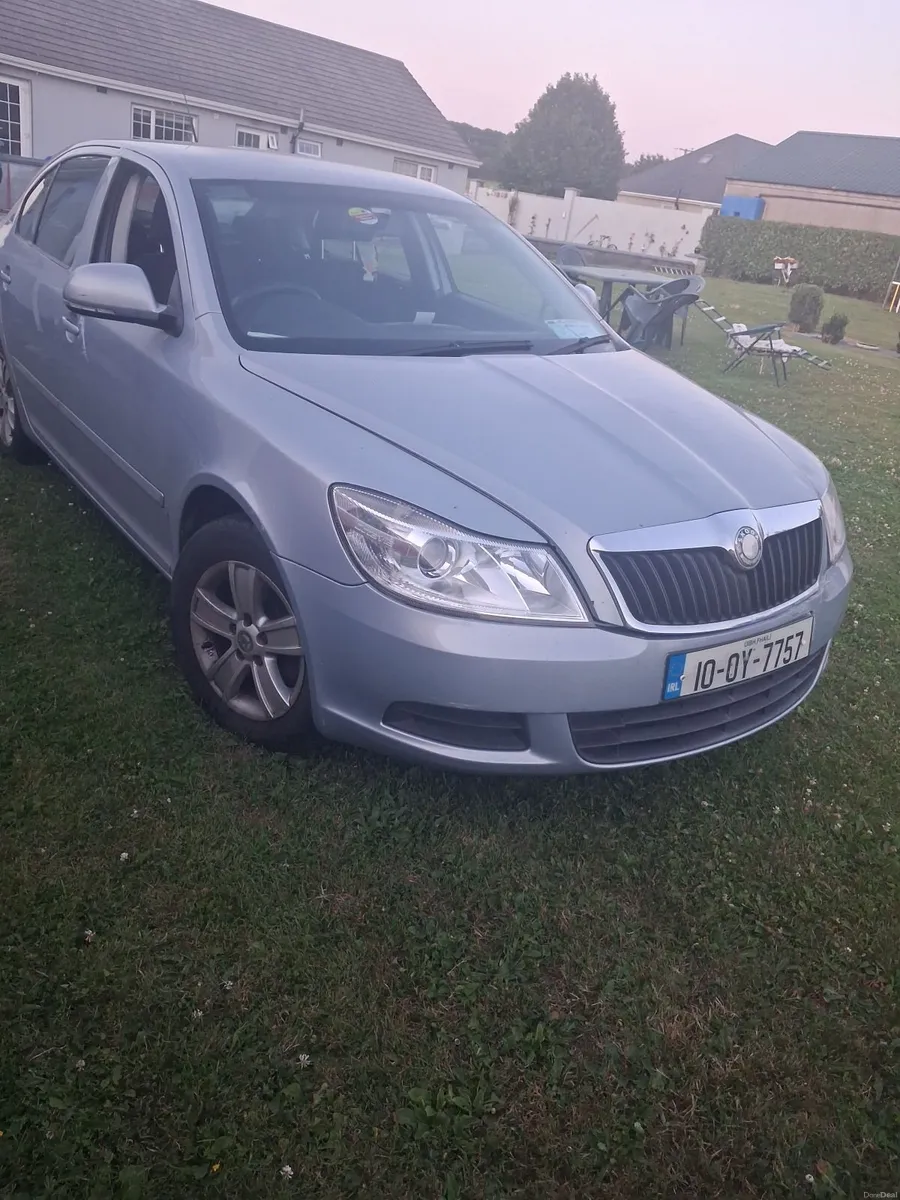 Skoda Octavia 2010 - Image 4