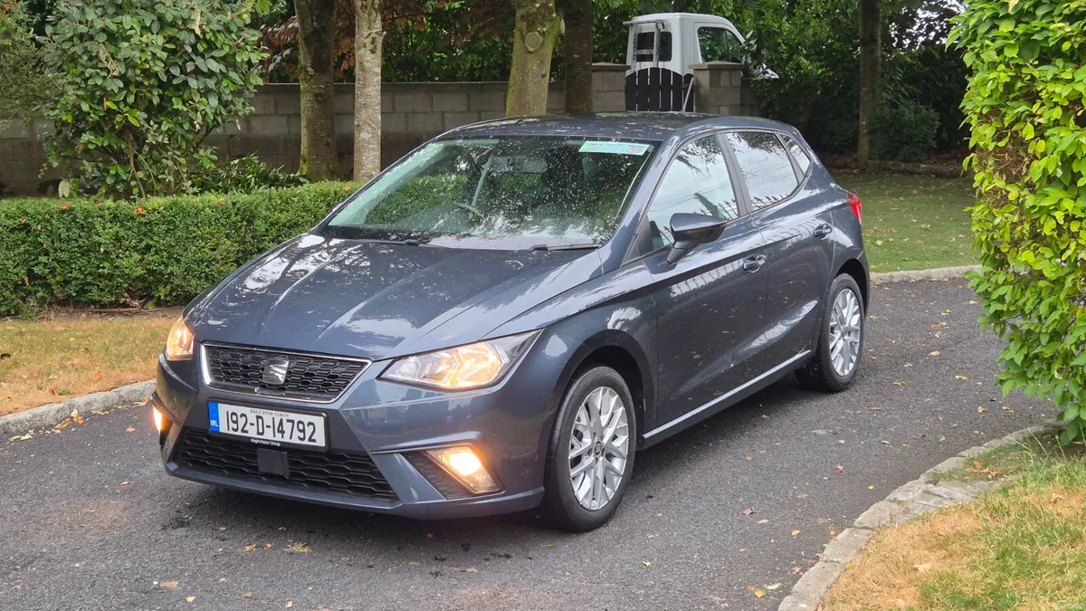 SEAT Ibiza SE 1.0MPI 80HP Hatchback Manual - Image 3