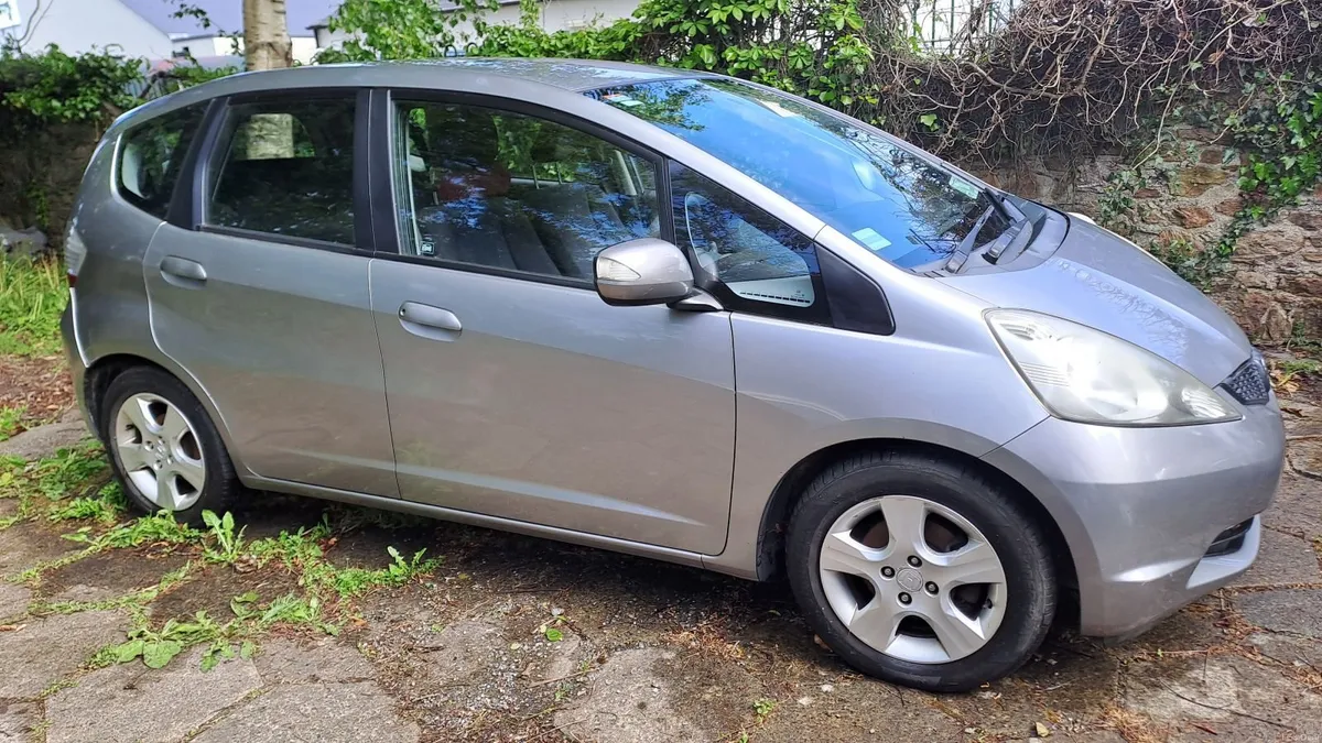 Honda Jazz 2011 Automatic - Image 3