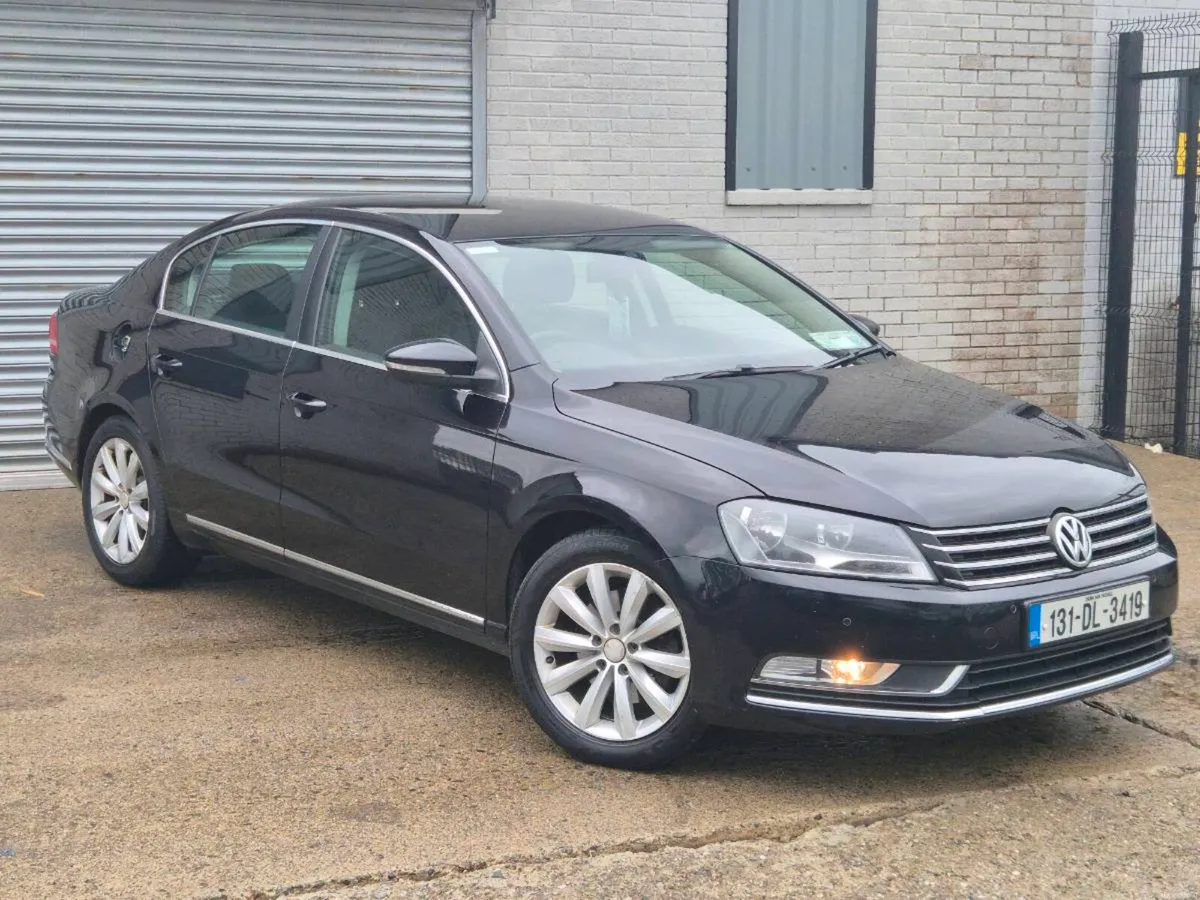 2013 VOLKSWAGEN PASSAT 2.0 TDI SE. - Image 2