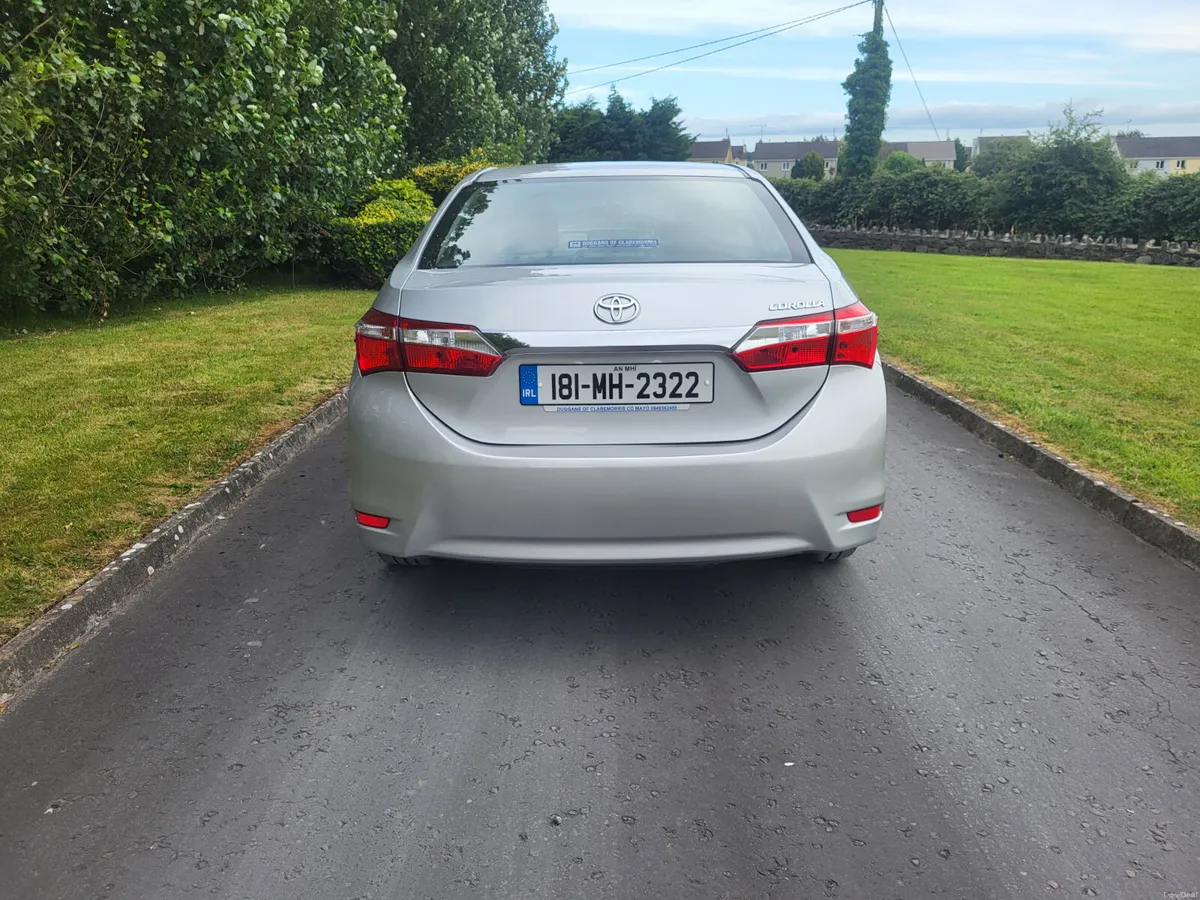 Toyota Corolla   1.3 petrol  Low kms - Image 3