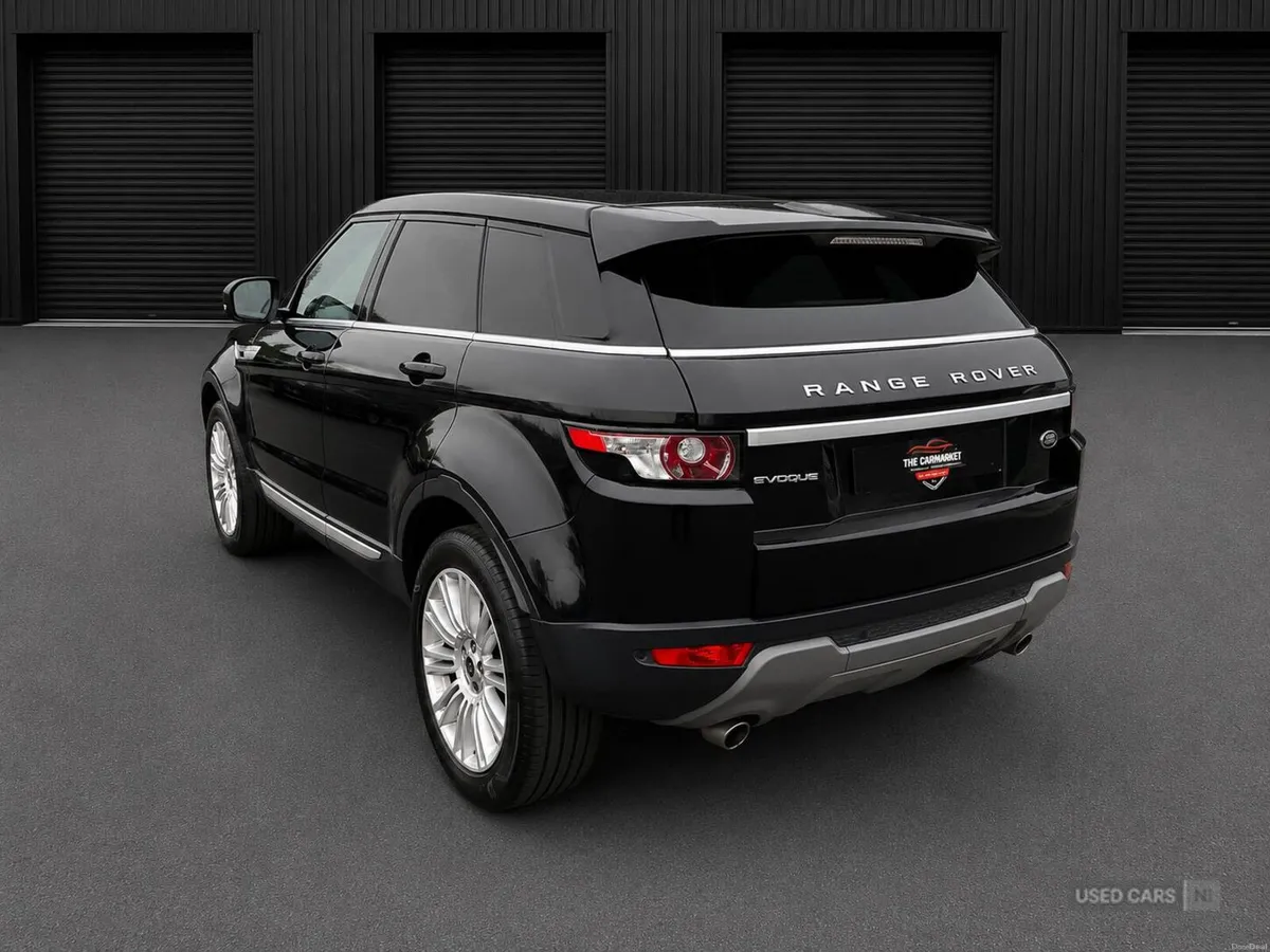 Land Rover Range Rover Evoque 2.0 Si4 Dynamic Auto - Image 5