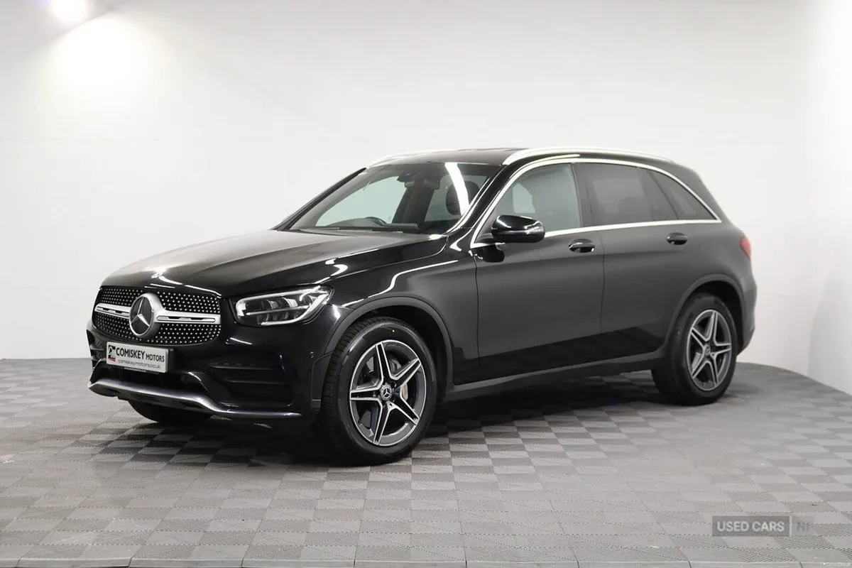 Mercedes-Benz GLC 220d AMG Line - Image 3