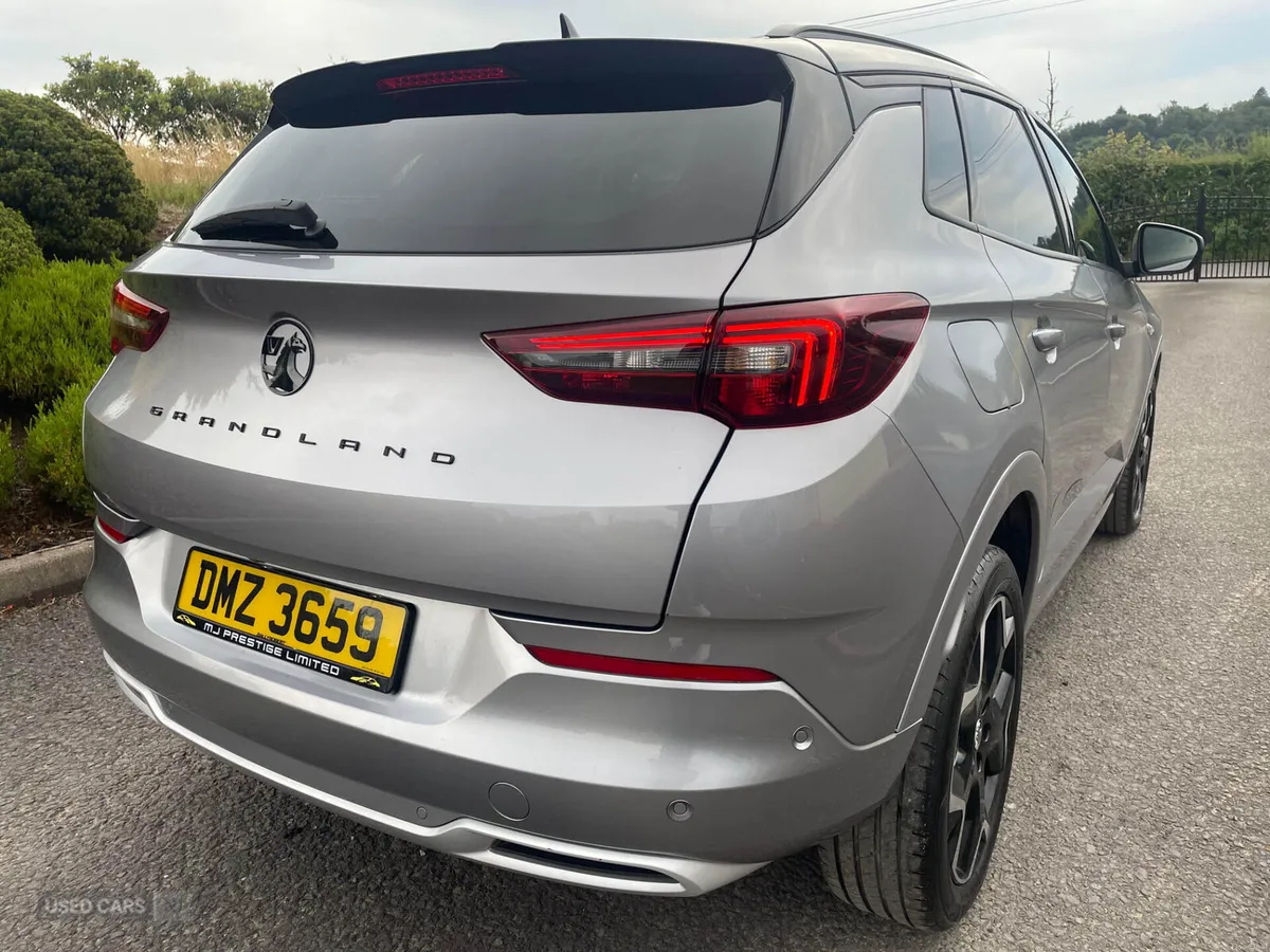Vauxhall Grandland DIESEL HATCHBACK - Image 4