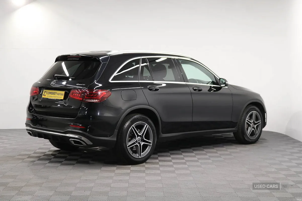 Mercedes-Benz GLC 220d AMG Line - Image 6