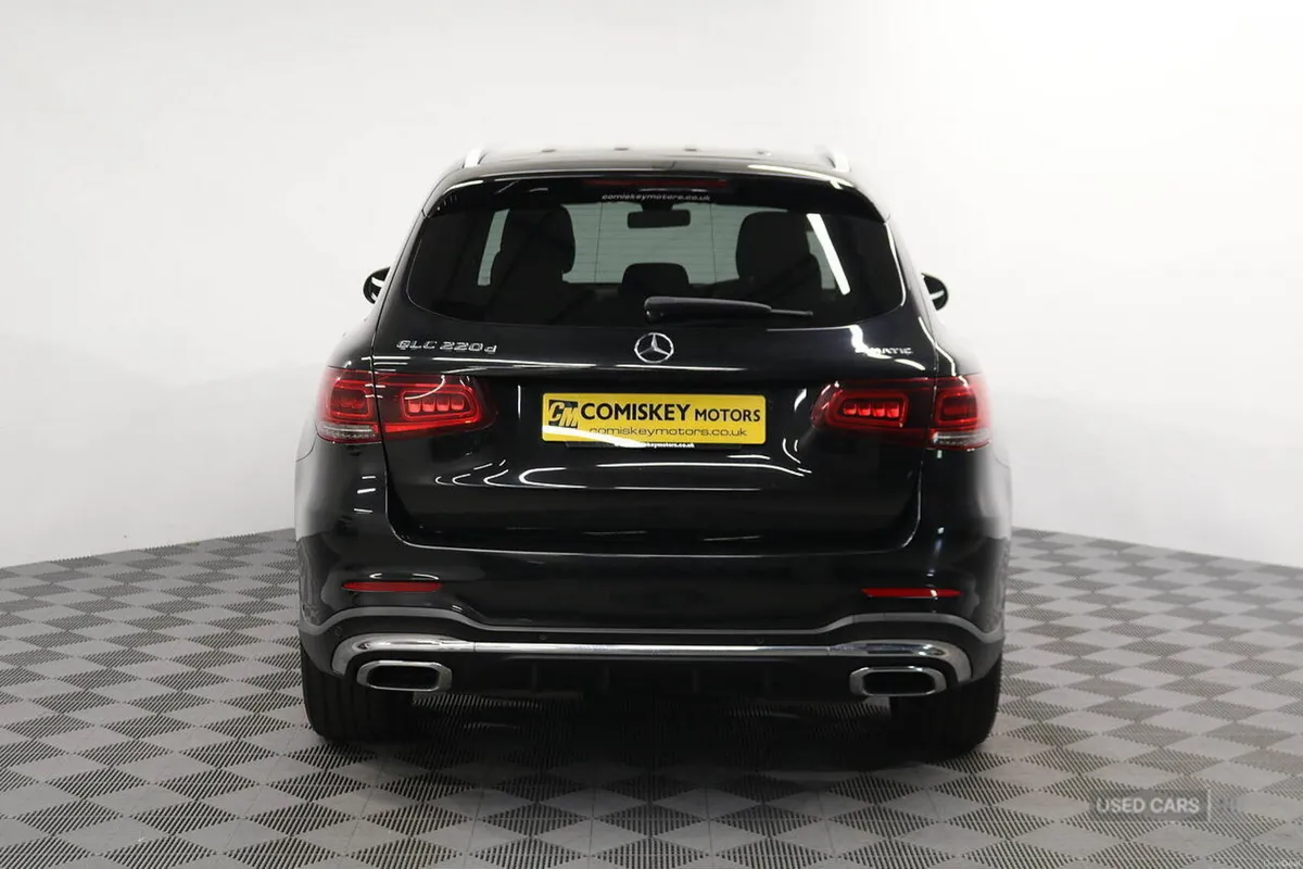Mercedes-Benz GLC 220d AMG Line - Image 5