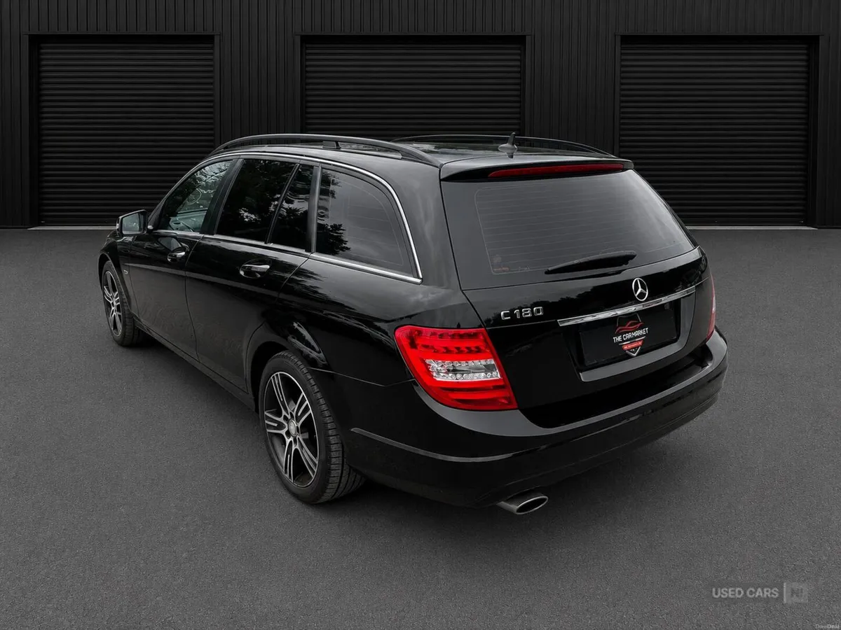 Mercedes-Benz C-Class 1.8 C180 5dr Petrol 7G-Troni - Image 3