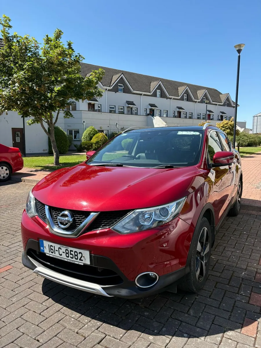 Nissan Qashqai 1.5 DSL SV Premium Van - Image 1