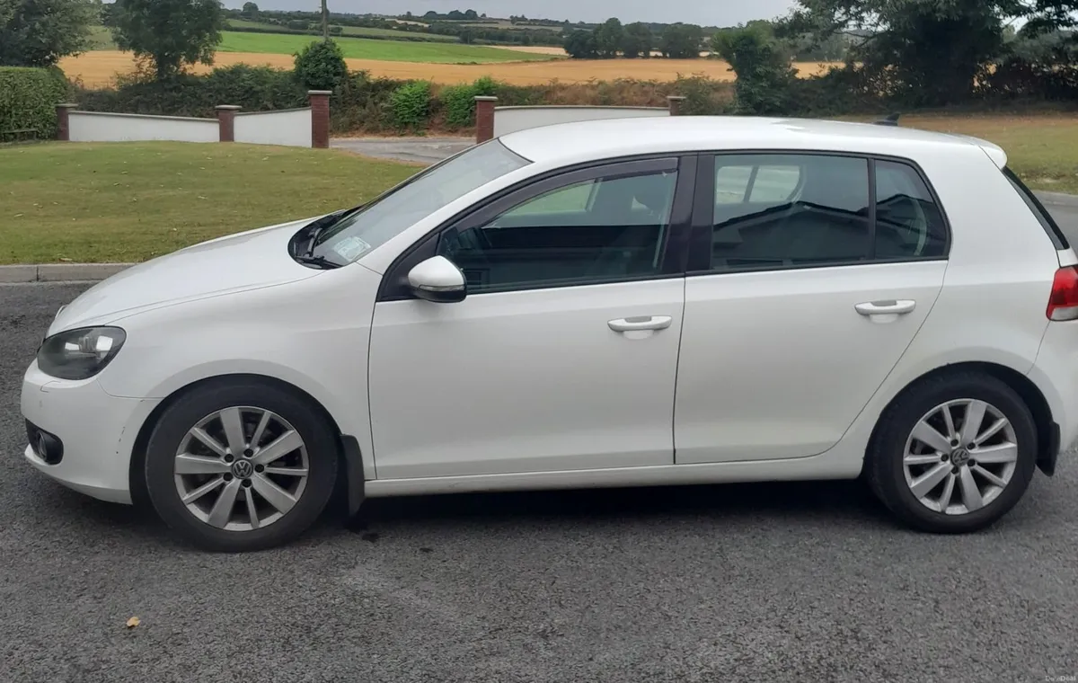 Volkswagen Golf 2011 - Image 3