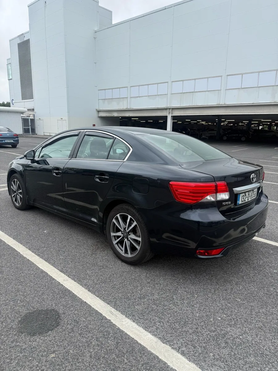 Toyota Avensis 2.0 D4D 2013 - Image 4