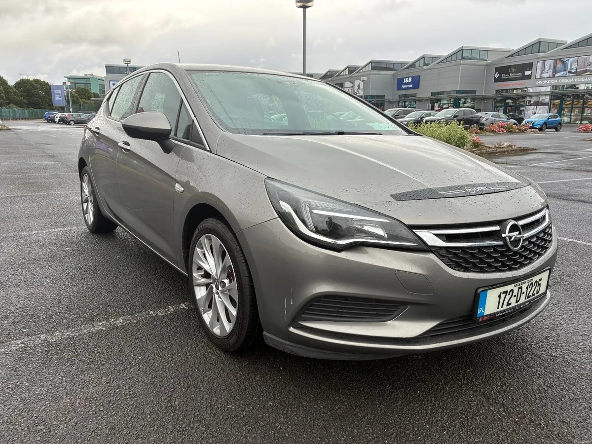 Opel Astra 2017 1.0PETROL - Image 1