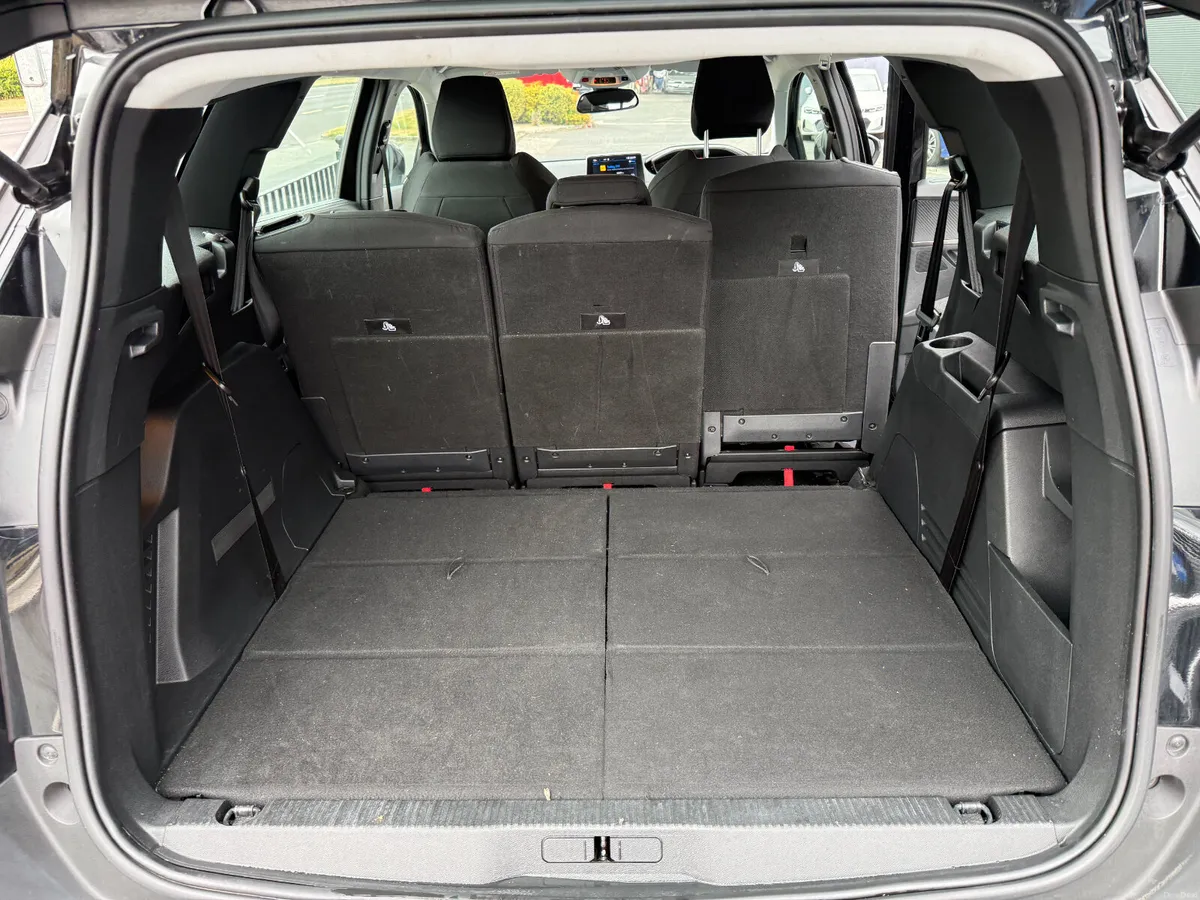 Peugeot 5008 1.2 7 SEATER LOW KMS 2022 - Image 6