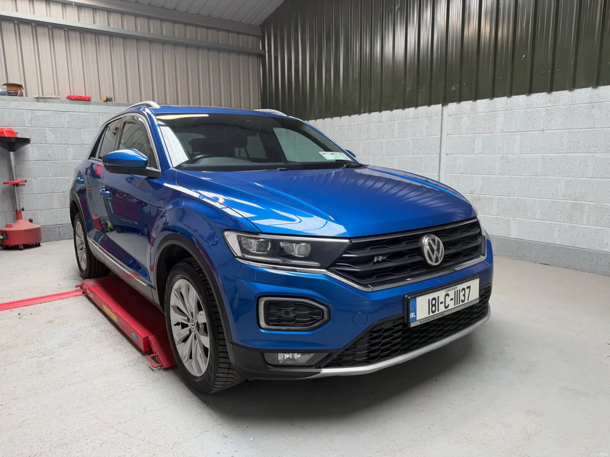2018   VOLKSWAGEN   T-ROC             1 OWNER - Image 2