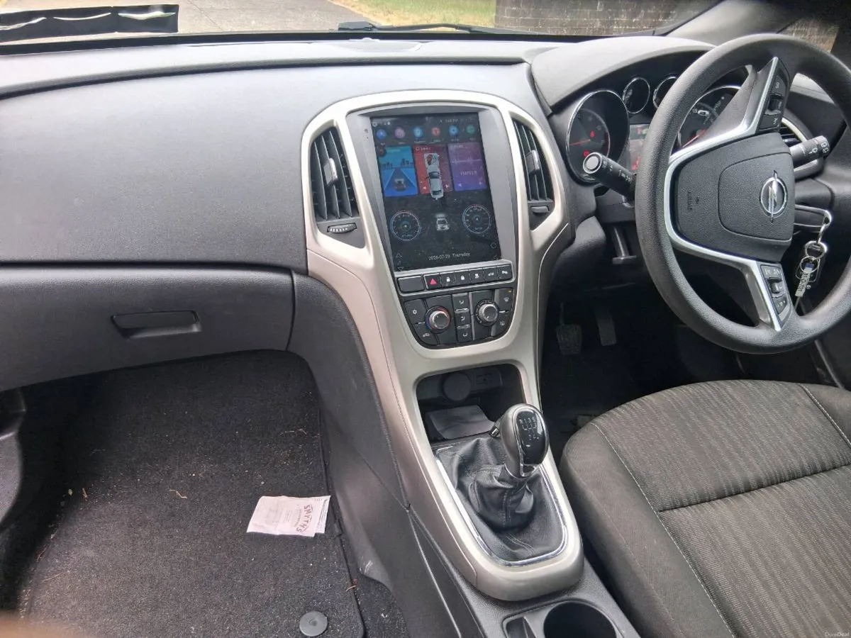 2011 opel astra new nct 5/27 - Image 4