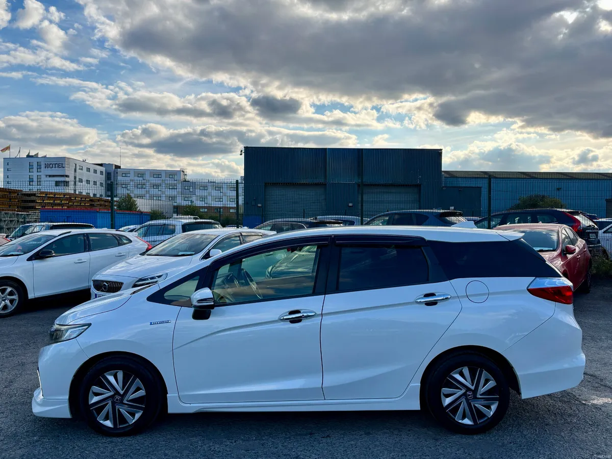 HONDA SHUTTLE 2015 (1.5, HYBRID) - Image 5