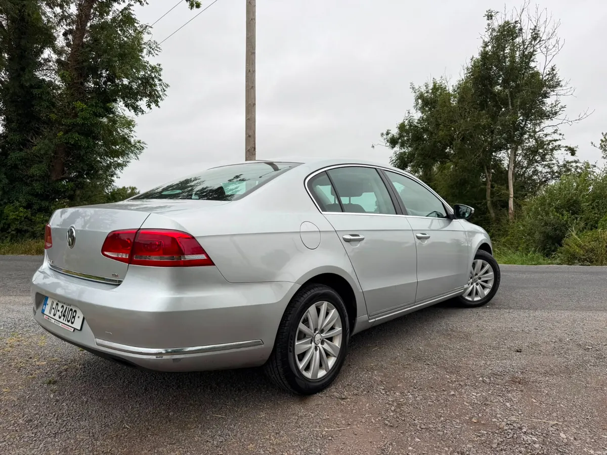 2011 Volkswagen Passat 1.6 Tdi Comfortline - Image 4