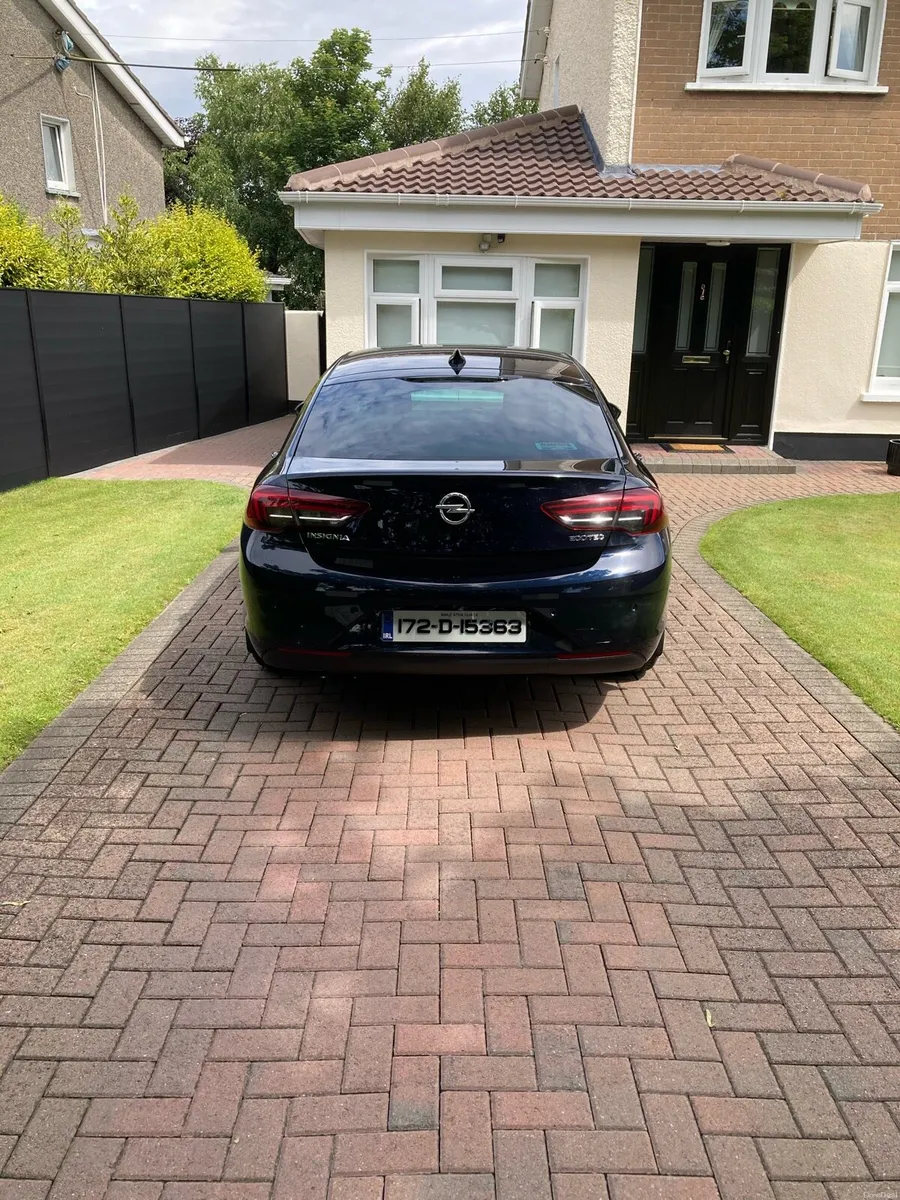 Car - Image 5