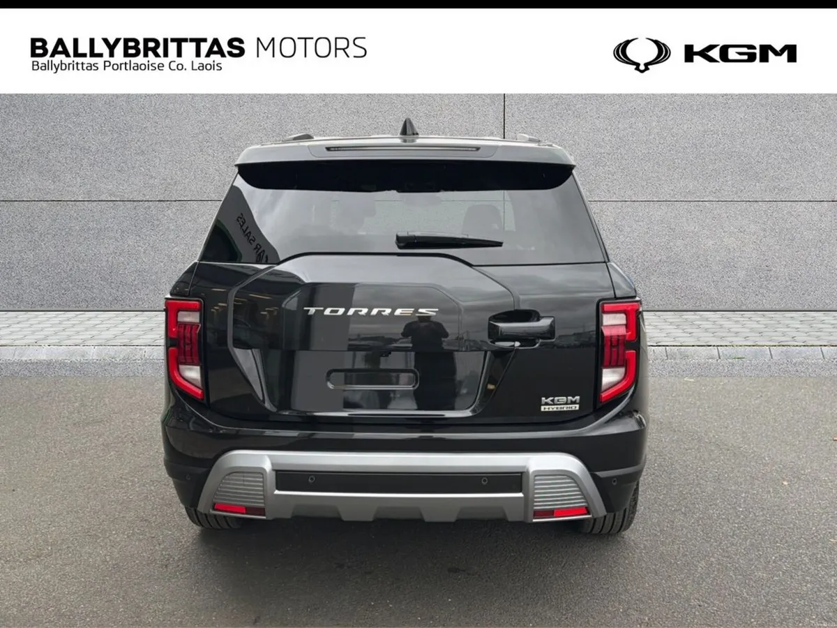 KGM Torres 1.5 Petrol Hybrid Very Economical - Image 4