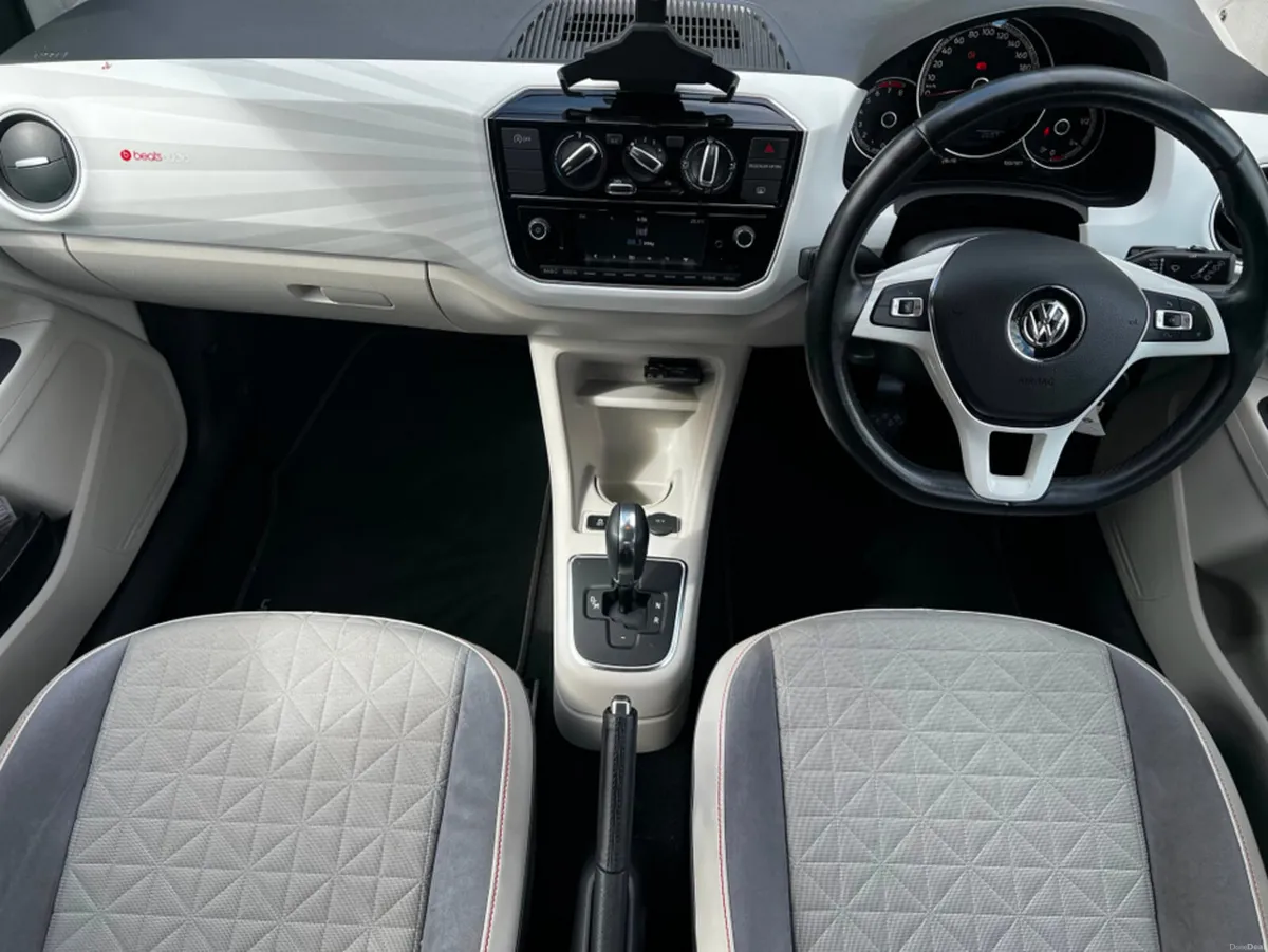 Volkswagen up! 1.2 AUTOMATIC    BEATS SPEC - Image 6