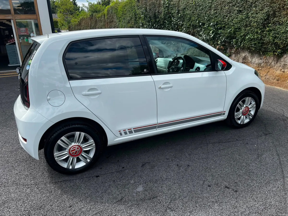 Volkswagen up! 1.2 AUTOMATIC    BEATS SPEC - Image 6