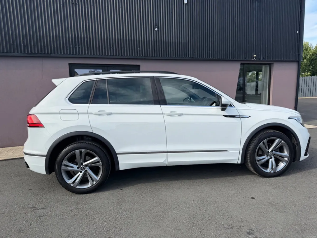 Volkswagen Tiguan R-LINE EDITION TDI DSG - Image 4