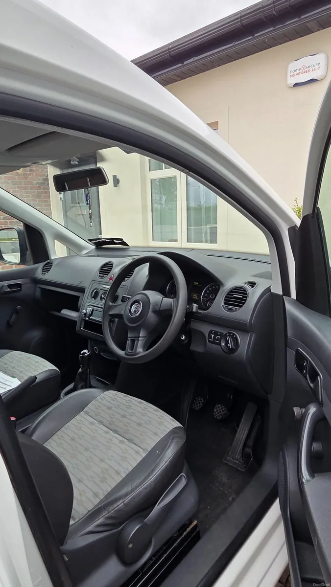 Volkswagen Caddy 2014 - Image 5