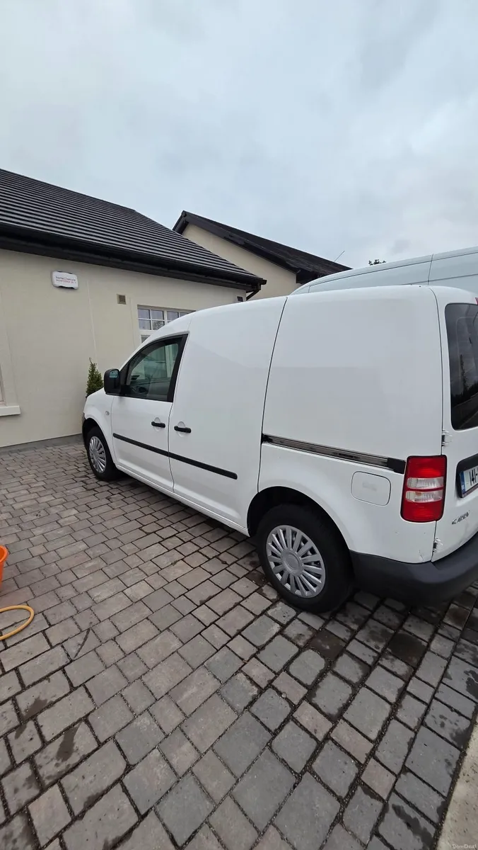 Volkswagen Caddy 2014 - Image 6