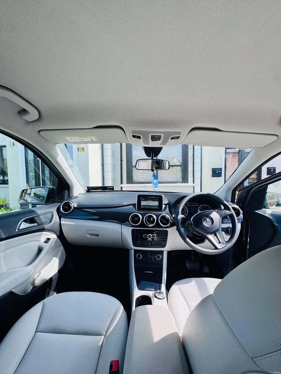 Mercedes-Benz B-Class 2014 - Image 3