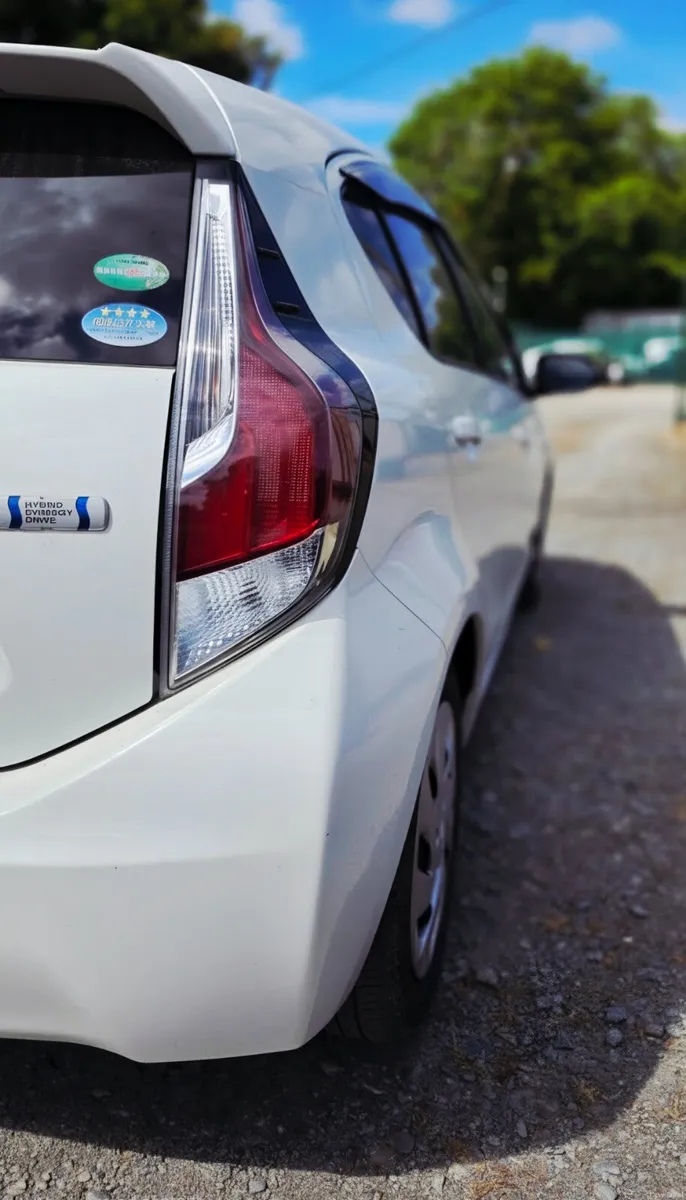 Toyota Aqua - Image 5