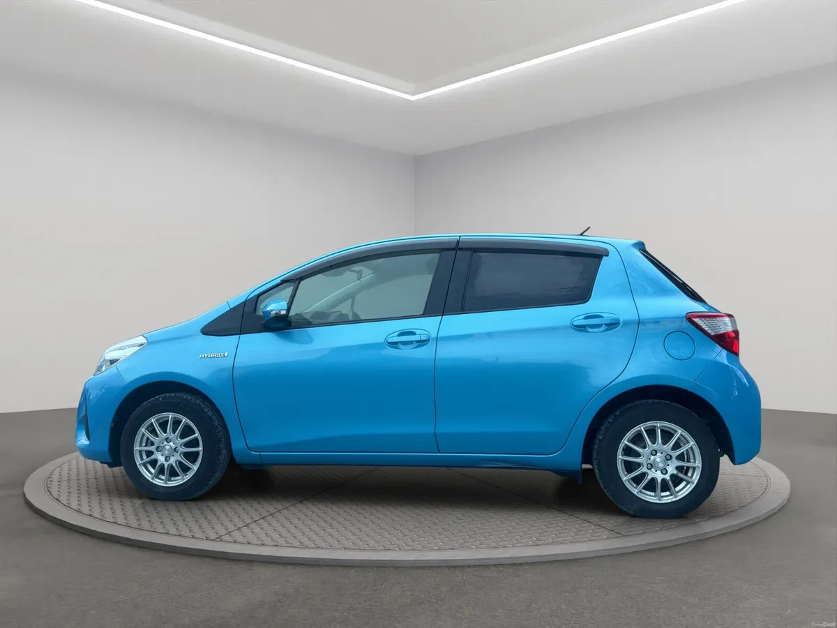 Toyota Vitz 2017 * LOW MILEAGE* - Image 4